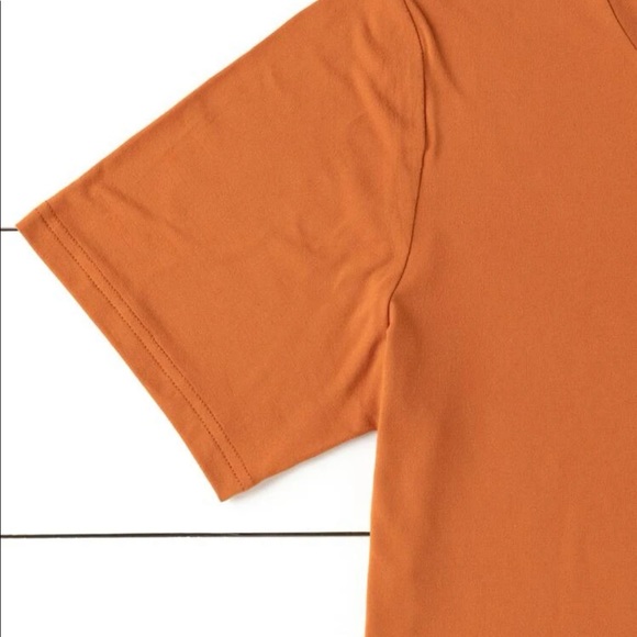 Plus Size Halloween Graphic Top 🎃 - Picture 2 of 4